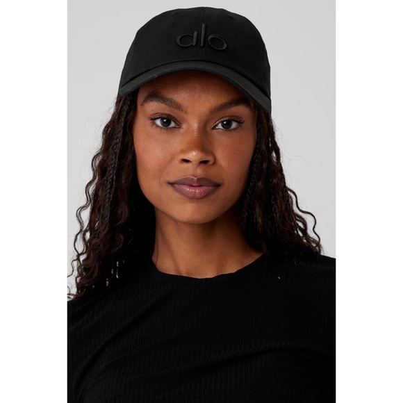 Alo Yoga Off-Duty Cap Black/Black - Picture 12 of 13